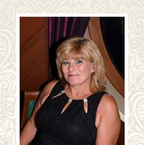 Meet your Posher, Tina